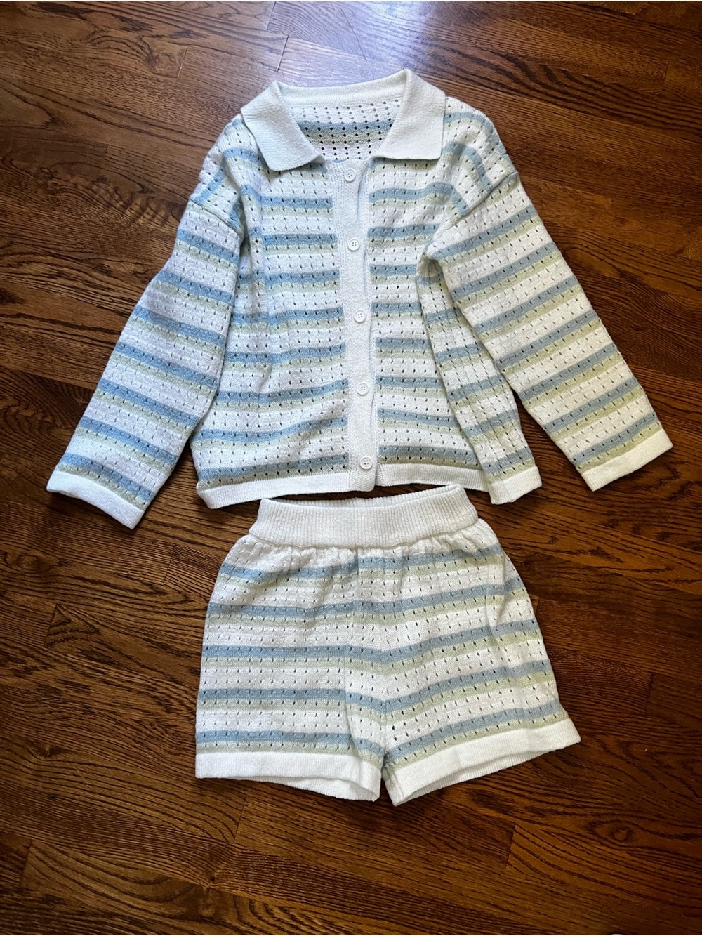 Women’s Two-Piece Striped Knit Set in White, Pastel Blue & Soft Green - Picture 5 of 7